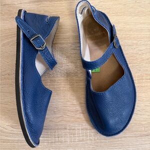 Softstar Merry Jane Shoes Women’s Sz 7 Blue Leather Barefoot Grounding Flats